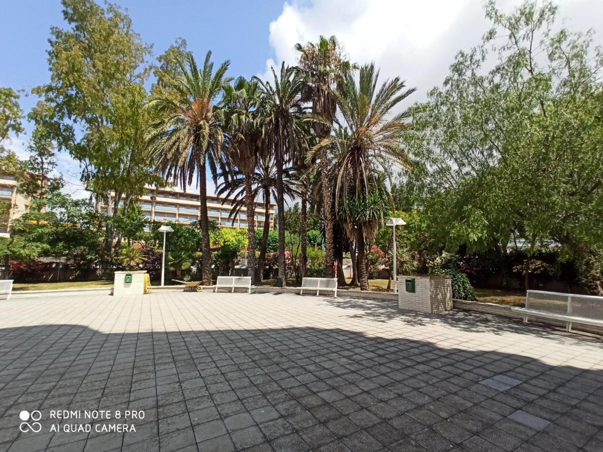 Apartaments Familiar Cerca Port Aventura Салоу Экстерьер фото