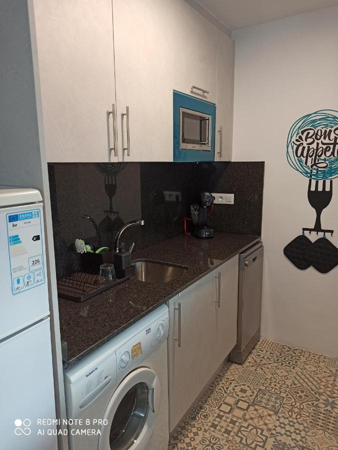 Apartaments Familiar Cerca Port Aventura Салоу Экстерьер фото